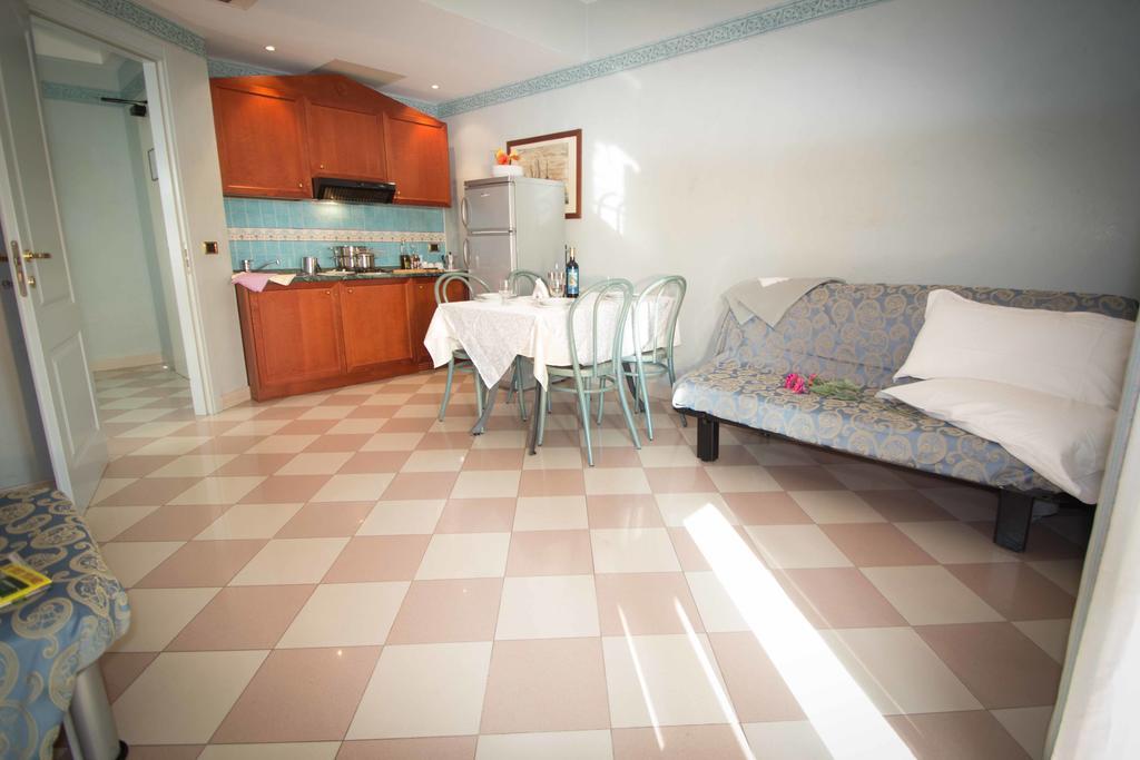 Hotel Costazzurra Grottammare Pokój zdjęcie